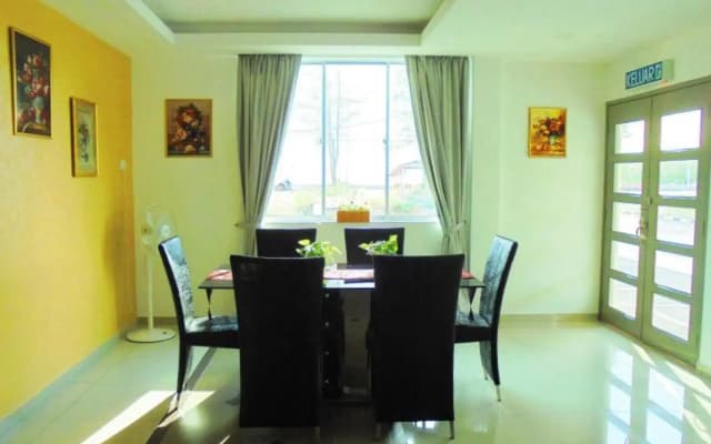 Dview Guest Houses - photo 3