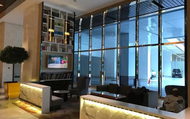 JS Platinum Suites - photo 2