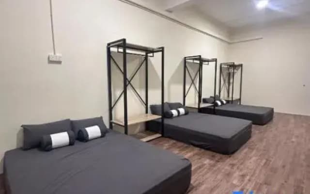 Leo66 Guest House - photo 2