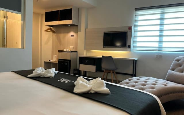 Hotel Arissa - photo 3