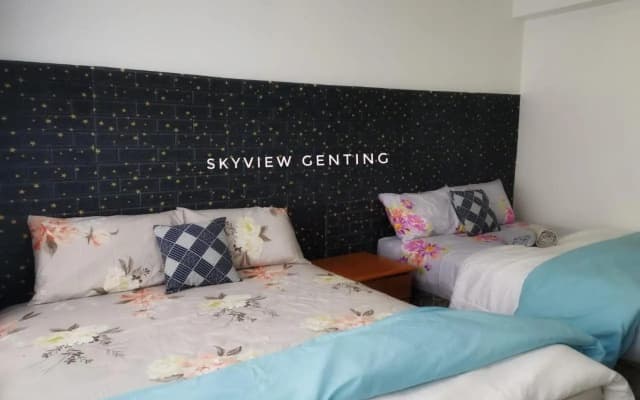 12 Pax Skyview Homestay 2 Family Room 2R2B Brilliant Court Mountain View Genting Highland - photo 3