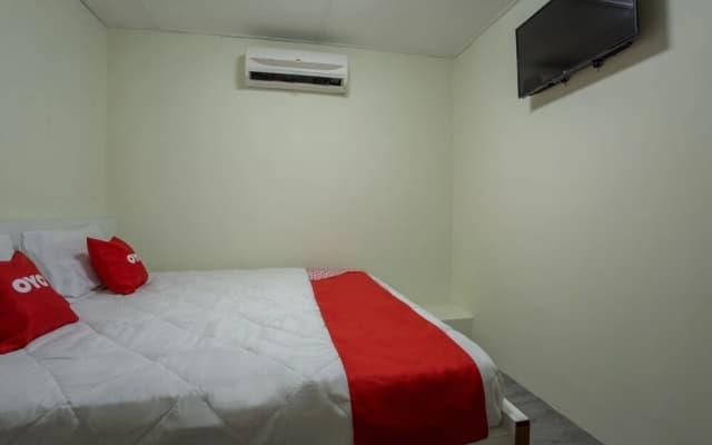 Zande Motel by OYO Rooms - photo 5