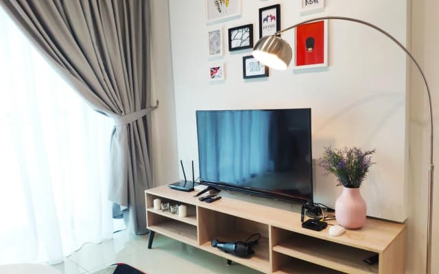 5-Star Apartment + Infinity Pool, 4 pax, 1 min to Jaya One - photo 5