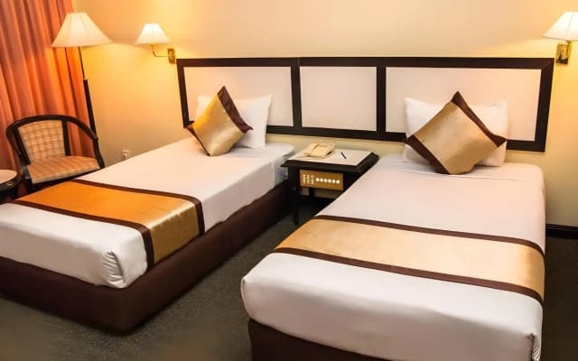 Summit Hotel Subang USJ - photo 3