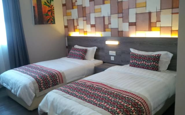 Ajang Hotel - photo 2