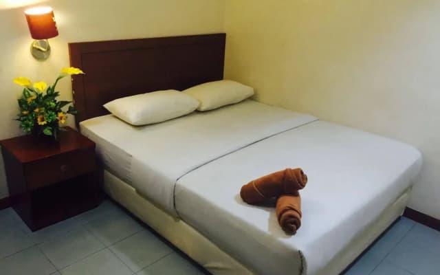 Rose Cottage Hotel Taman Daya - photo 3