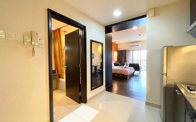Sunway Resort Suites max 4 pax studio 1 mins walk to Sunway Pyramid - photo 2