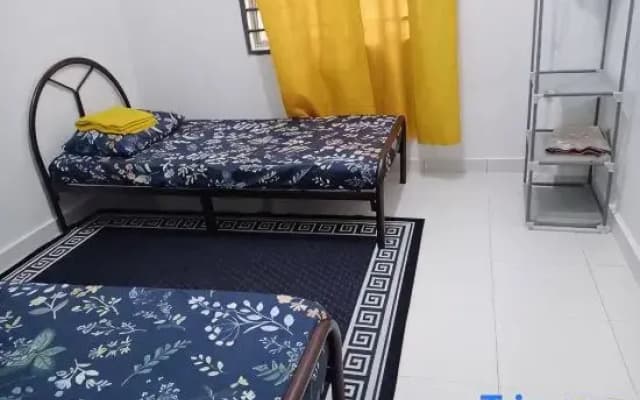 KLIA Homestay Ummie - photo 4