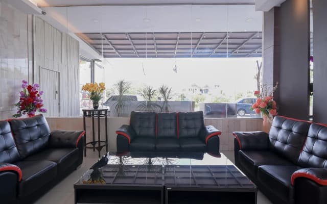 OYO 1148 Kenyalang Suite - photo 2