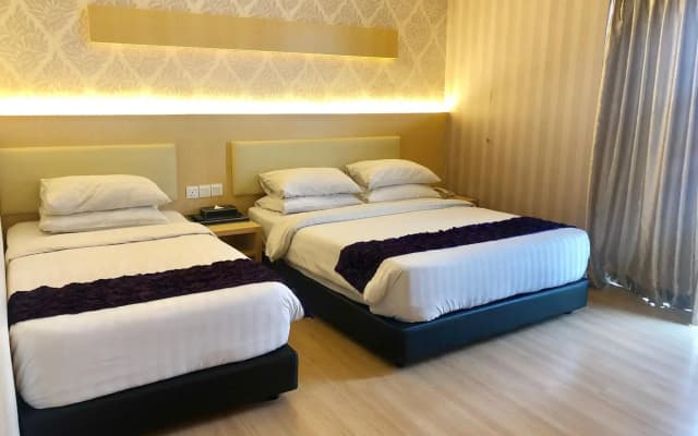 Pariss Hotel Johor Bahru - photo 3
