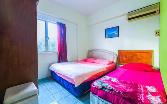 OYO Home 90466 JC Sunshine Bay Resort Apartment Port Dickson - photo 2