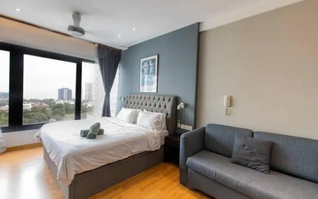 Unique Tropicana Seaview Luxury Studio Suite - photo 4