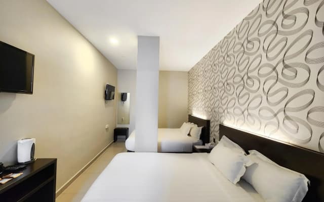 Izumi Hotel Bukit Bintang - photo 4