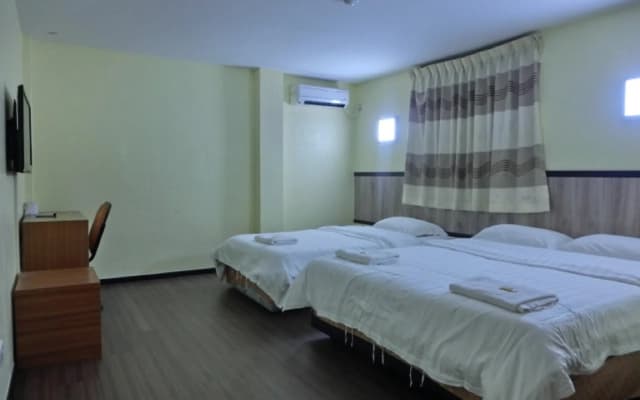 The Garden Inn - photo 4