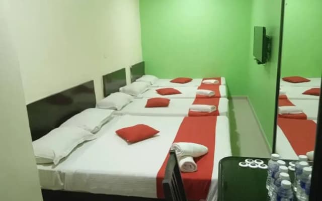 Ezi Hotel Klang - photo 5