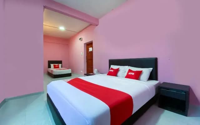Hotel Coop by OYO Rooms - photo 3