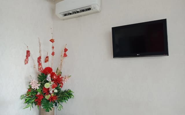 Hotel Zamburger Laurence Melaka (Marina Well) - photo 2