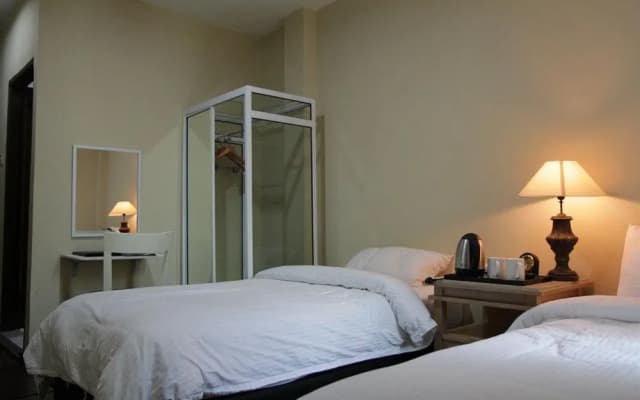 Grand M Hotel - photo 4