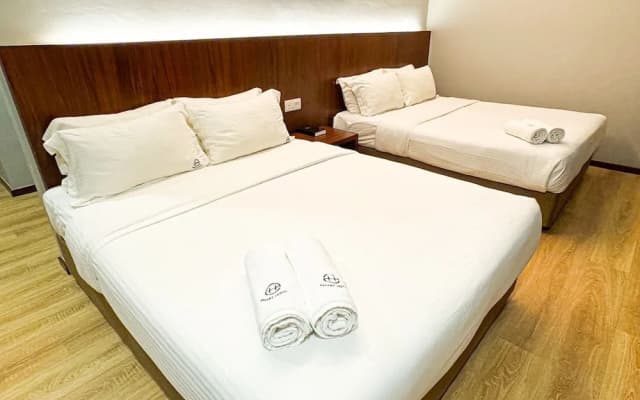 Emart Hotel Riam Sdn Bhd - photo 5
