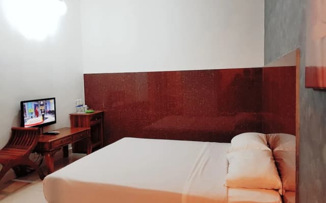 Flyk Hotel - photo 4