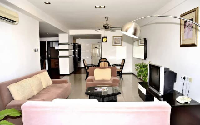Likas Square Apartment Hotel - photo 2