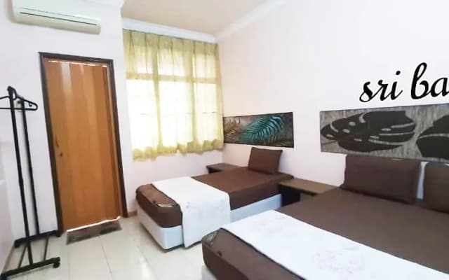Hotel Sri Bahau - photo 3