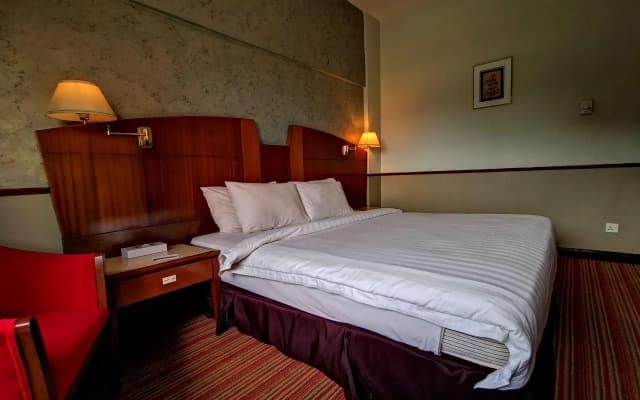 Merrida Hotel - photo 5