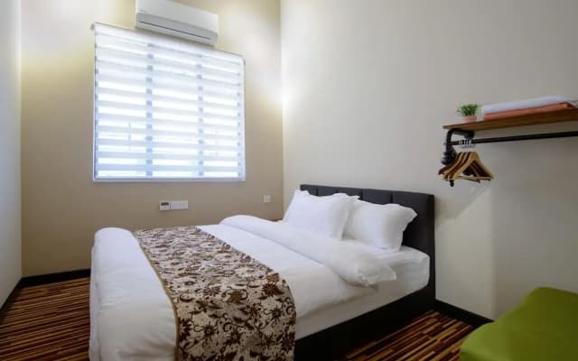 3-Bedrooms Gurney Terrace 9 - iB12 - photo 4