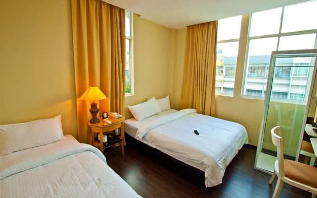 Grand M Hotel - photo 5