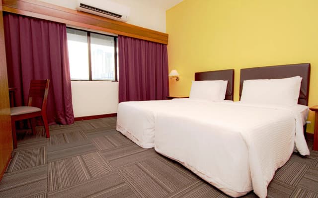 Cempaka Apartment Hotel - photo 3