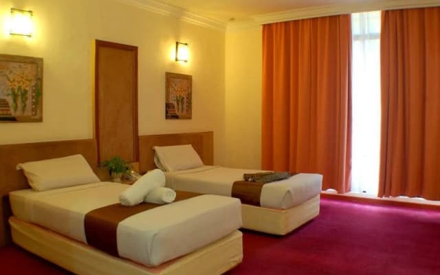 Ayer Keroh Country Resort - photo 3