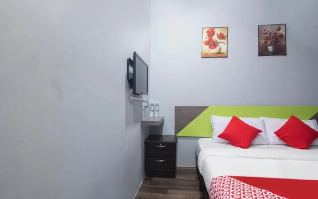 Lucky Hotel - photo 2
