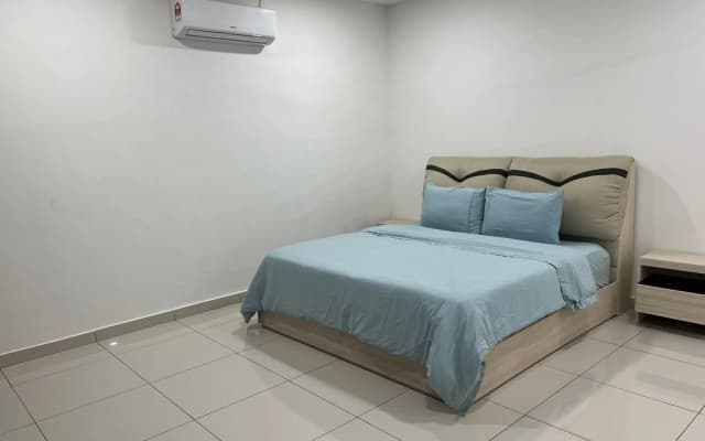 4 bedrooms (private bathroom) Perdana Hill Villa - photo 3