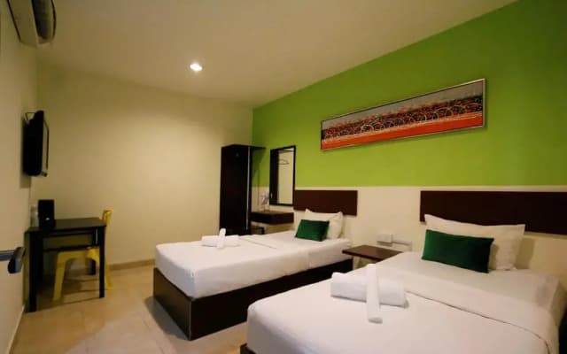 Golden Roof Hotel Falim Ipoh - photo 4
