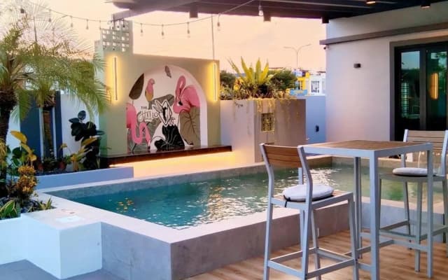 D'Ambiience Private Pool & Garden Residence - photo 5