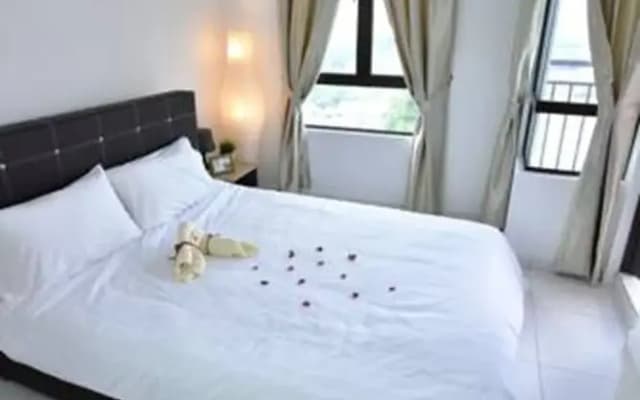Cozy Stay The Heights - photo 5
