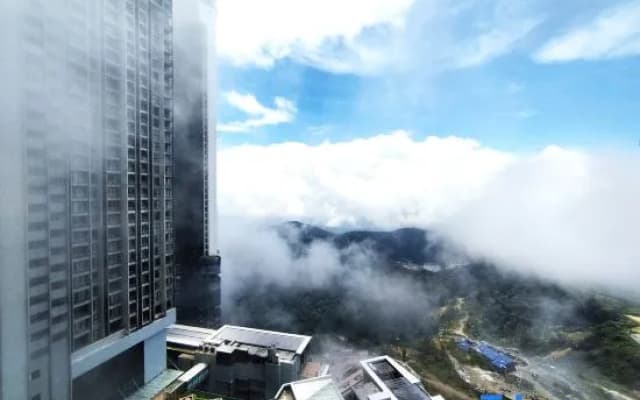 GENTING FoggyColdStayCation AT IDelemen By HAPYHOME - photo 3