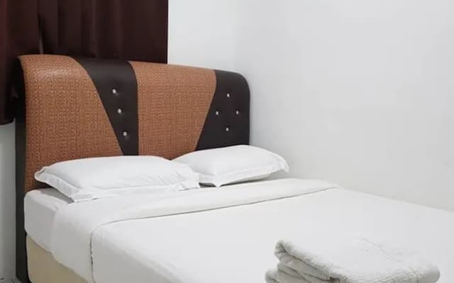 Anjung Apartment 3BR 1 - photo 3