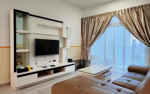 Twin Galaxy Residences by Widebed JB - photo 4