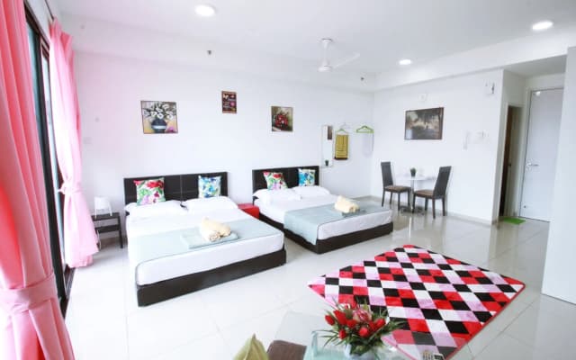 Sinar Rasa Homestay at I-Soho, I-City - photo 2