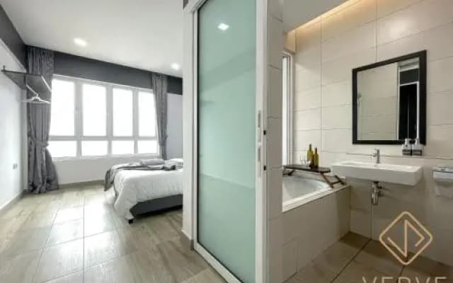 Ipoh Octagon Premium Suites by Verve - photo 4