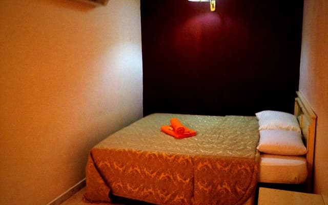 Zainas Impiana Inn - photo 3