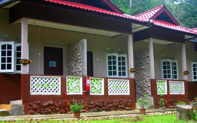 Nusa Holiday Village - photo 3