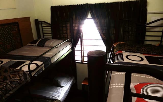 Bunk Inn at Shaka Langkawi - photo 4