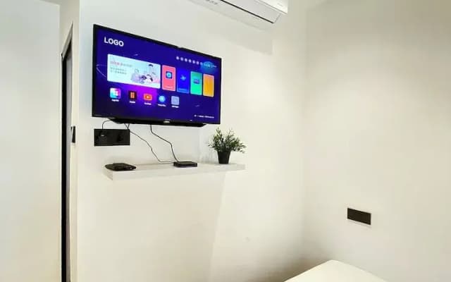 The 6N by Sky Hive - photo 3