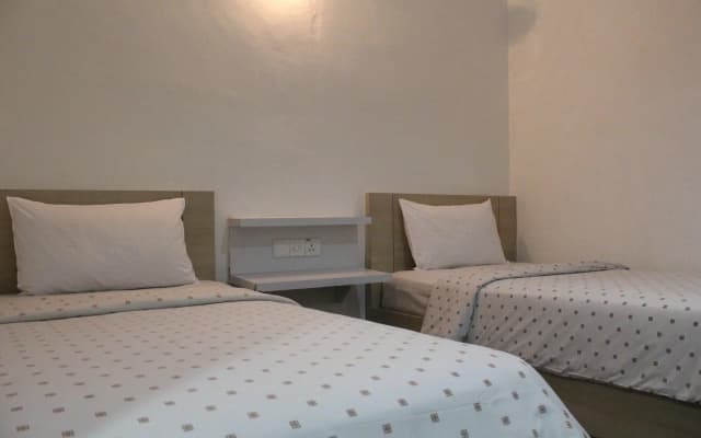 Hotel Zamburger Kozi Danga Bay - photo 5