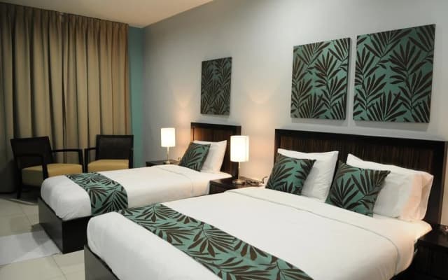 Marina Oriental Hotel - photo 5
