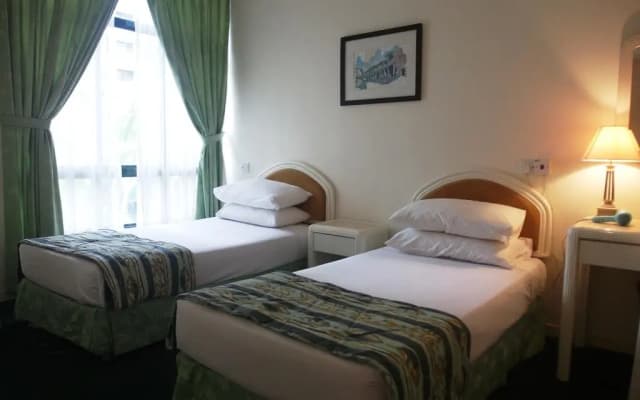 Costa Makhota (Family Homestay) - photo 3