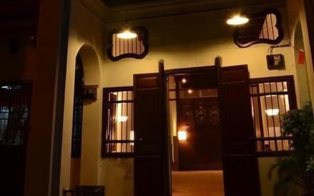 Fifty Six Guest House - Hostel - photo 4
