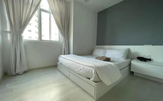 Straits Garden Suites - photo 2